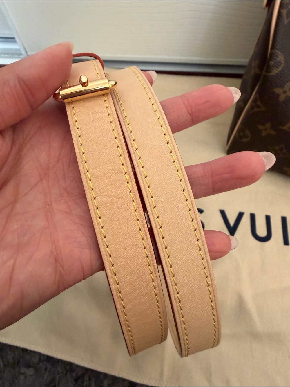 Louis Vuitton Speedy Bandouliere 25 Bag - Picture 15 of 16